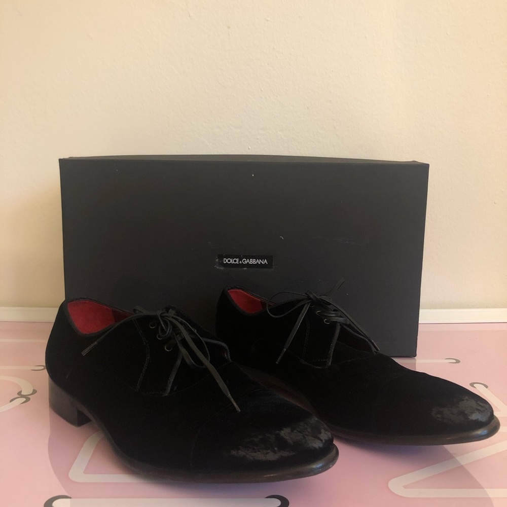 D&G Black velvet gilt-toe Derby